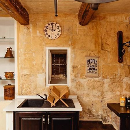 Enchanting 2Bdr Townhouse In Valletta Centre! 외부 사진